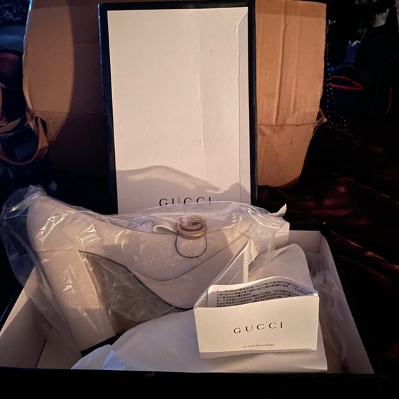 Gucci White Loafers - Picture 3 of 5